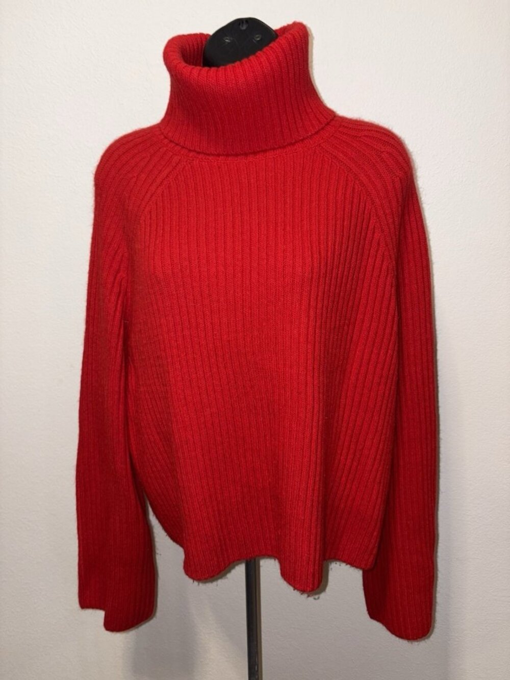 H&H Pullover Red Turtleneck Sweater Womens Medium, M  Long Sleeve ribbed